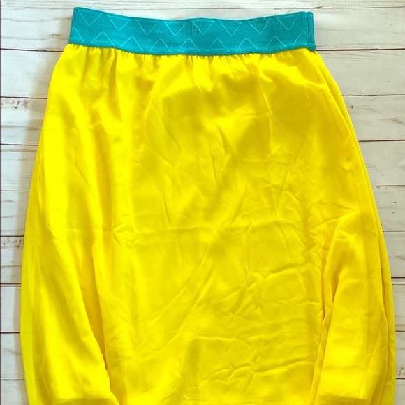 Lularoe Lola skirt, XS, new - Picture 1 of 1
